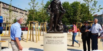 Cottbus: Oberkirchplatz fertiggestellt. Leichhardt-Denkmal enthüllt