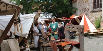 Traditioneller Peter & Paul Markt in Senftenberg