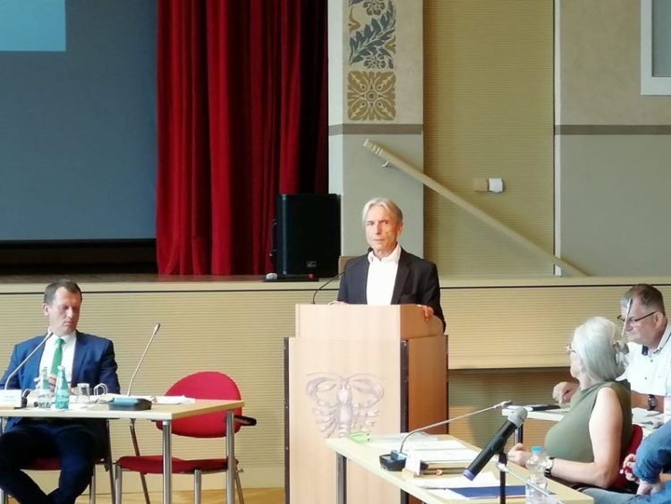 Reinhard Drogla bleibt Vorsitzender der Cottbuser Stadtverordnetenversammlung