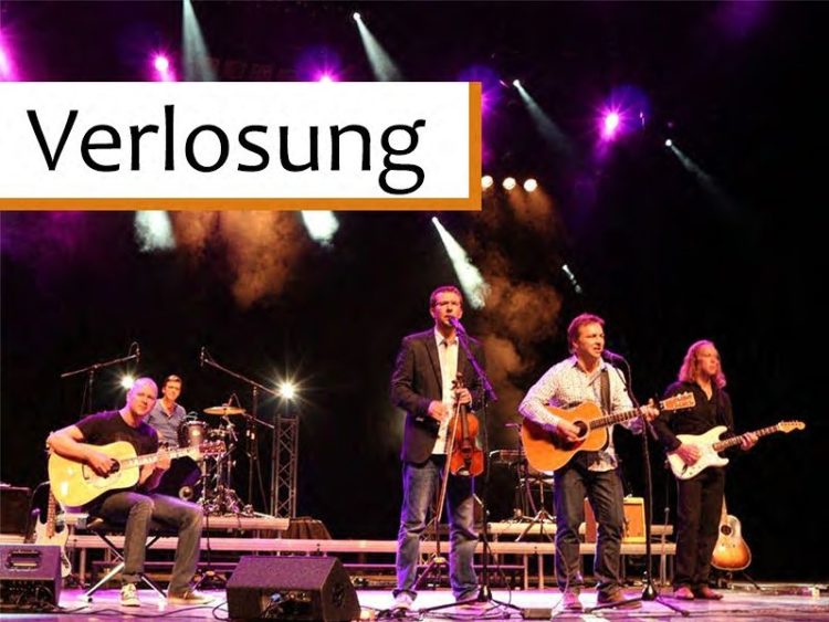 OpenAir-Konzert. Simon & Garfunkel Revival Band in Luckau