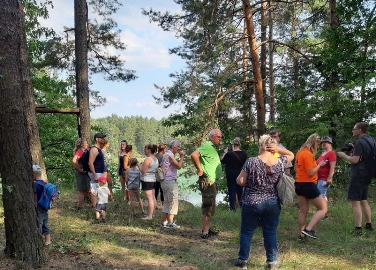 Senftenberg gibt Wanderweg "4-Teiche-Tour" frei