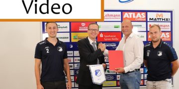 Sponsoringvereinbarung Sparkasse Spree-Neiße und VfB Krieschow für weitere drei Jahre