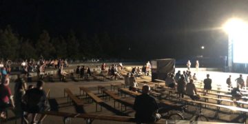 Schmellwitzer OpenAir-Kino gelingt Premiere. Heute und Morgen weitere Filme