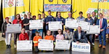 Übergabe Spendeschecks an Vereine_Cottbuser Ferienspaßpass 2019