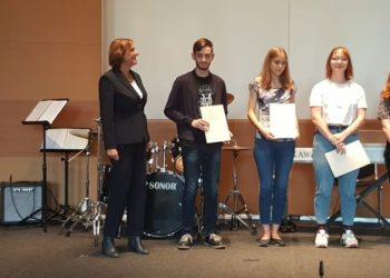 Cassandra Frotscher vom Pestalozzi-Gymnasium Guben (r.)/privat