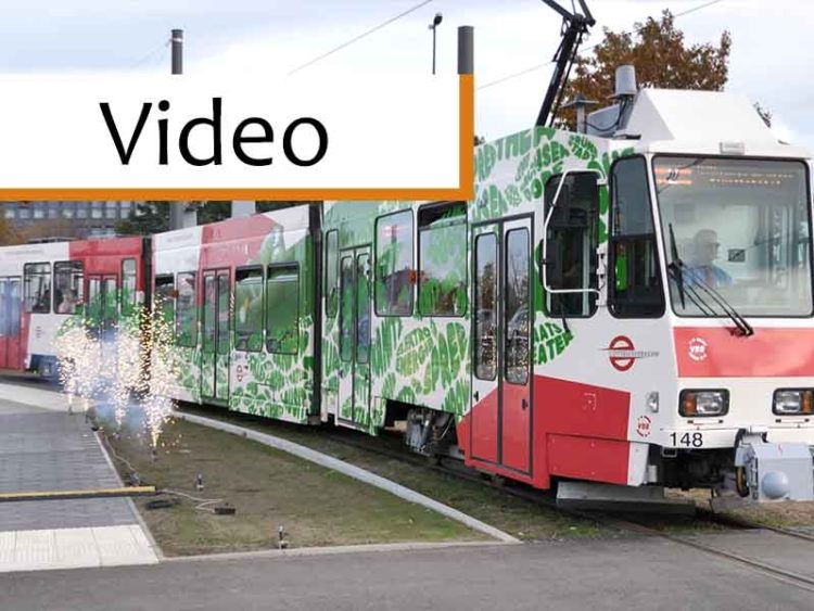 Erste Straßenbahn zur Eröffnung Verkehrknoten Cottbus Hauptbahnhof