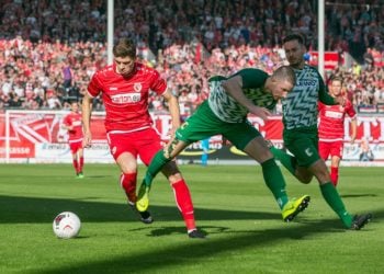 Hartes Stück Arbeit. Energie Cottbus besiegt Chemie Leipzig 2:1