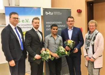 Verleihung der Heinz-Ludwig-Horney-Preise 2019 (v. li): Prof. Dr. Sylvio Simon, Christian Kappa, Markus Endermann, Ramzi Al-kubati, Prof. Dr. Kathrin Lehmann.