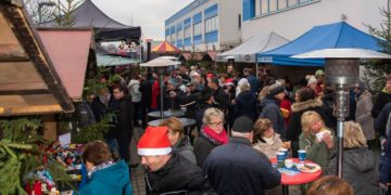4. Kröger Weihnachtsmarkt in Massen lockte zahlreiche Besucher an