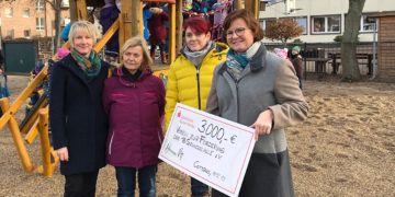 Neues Klettergerüst für die Sportbetonte Grundschule Cottbus