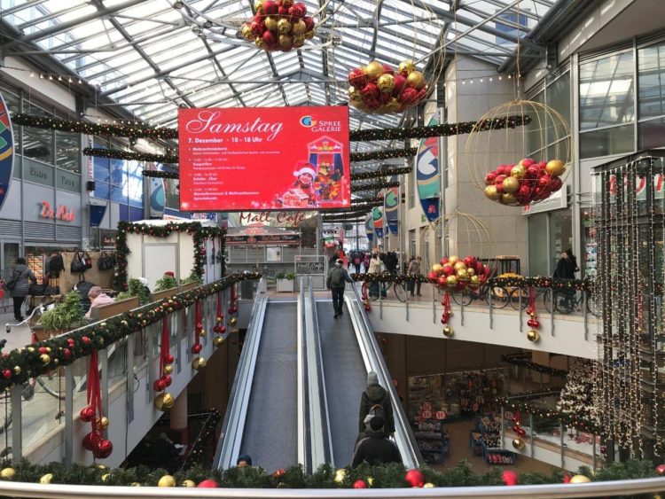 Weihnachtlicher verkaufsoffener Sonntag in der Spree Galerie Cottbus