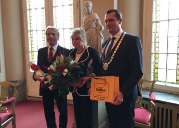 Ehrenmedaille der Stadt Cottbus für Tierärztin Susanne Schmidt