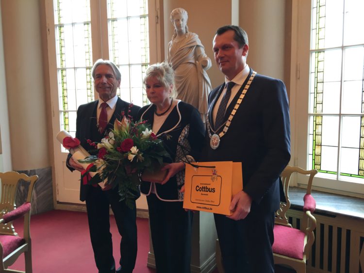 Ehrenmedaille der Stadt Cottbus für Tierärztin Susanne Schmidt