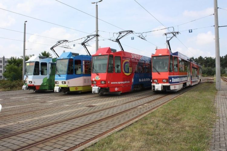 Langläufer Straßenbahn Cottbus im Depot
