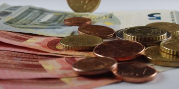 Brandenburg: Drei Prozent Lohnlücke zwischen Männern und Frauen