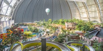Tropical Islands