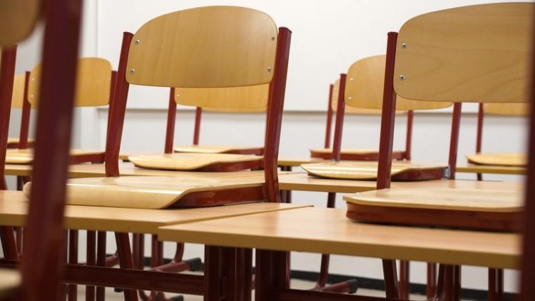 Dahme-Spreewald: Kitas & Schulen schließen ab Mittwoch: Antrag auf Notbetreuung