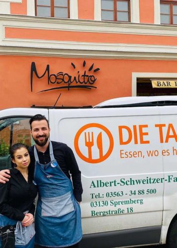 Das Cottbuser Mosquito übergab Lagerbestände an die Tafel; Foto: Mosquito
