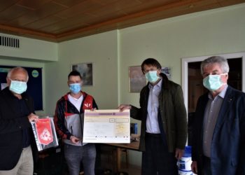 Für Miete und Benzin. 2.000 Euro Spende erreichen Cottbuser Tafel