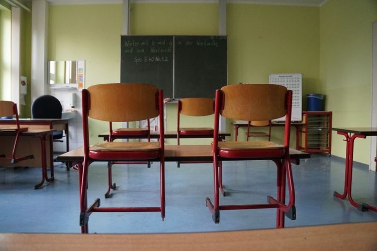 Betrieb von Kitas und Schulen im Landkreis Elbe-Elster weiter untersagt