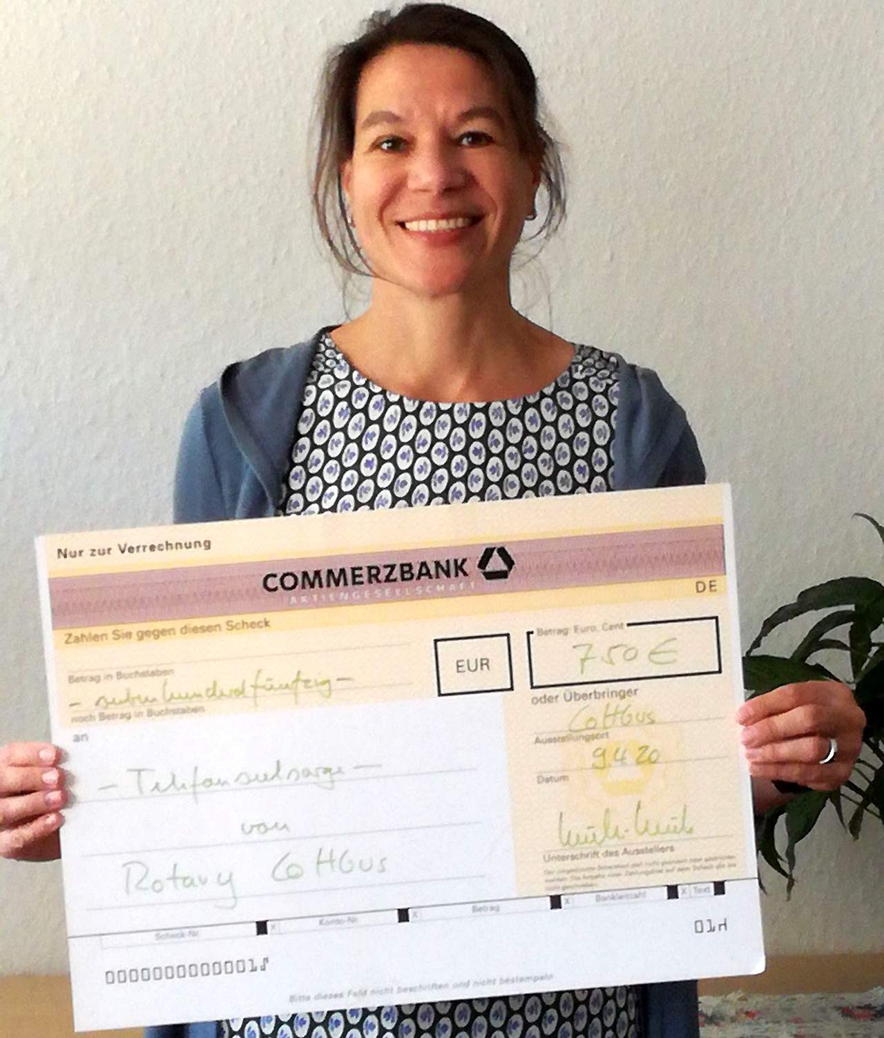 Rotary Club Cottbus übergab 750 Euro an die Telefonseelsorge Cottbus