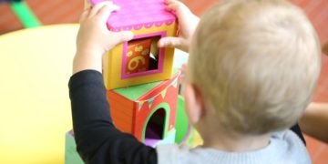Ab 25. Mai: Kitas im eingeschränkten Regelbetrieb. Tagespflegen in vollem Umfang