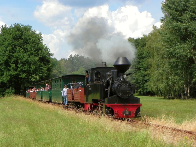 Mit der Waldeisenbahn Muskau zu Christi Himmelfahrt unterwegs