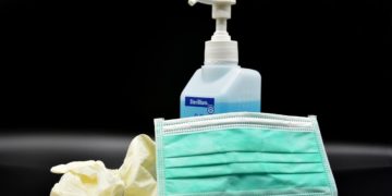 Brandenburg kaufte im April fast vier Millionen Masken und Desinfektionsmittel