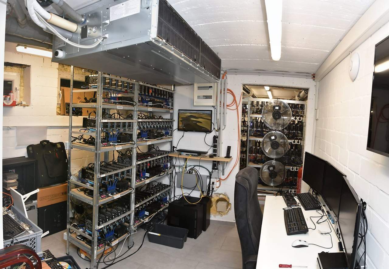 Kinderpornoring in Münster ausgehoben. 500 Terabyte an Daten. Ein Beschuldigter aus Brandenburg; Foto: Polizei Münster