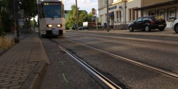 Straßenarbeiten im Cottbuser Norden. Umleitungen für Auto- und Bahnverkehr