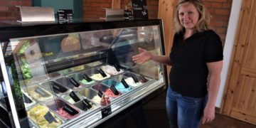 Dissens neues Eiscafe „Liska“ besteht erste Bewährungsprobe prächtig