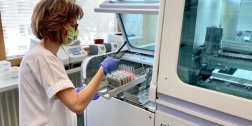 Cottbuser CTK bietet größte Corona-Testkapazität Brandenburgs