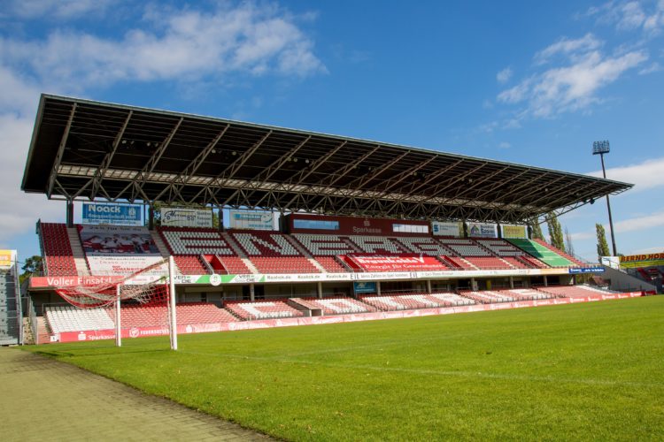 Maximal 1.000 Zuschauer! Cottbus untersagt FCE-Zuschaueridee mit 2.043 Fans