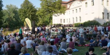 Archiv Spielplanpräsentation