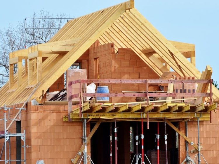 Zahl der Baugenehmigungen für Wohnungen in Brandenburg stark rückläufig
