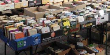 Großer Bücherflohmarkt in der Stadtbibliothek Senftenberg