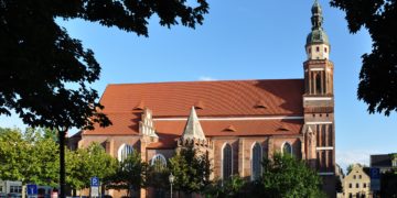 Wieder nächtliche Schießerei in Cottbus? Polizei an der Oberkirche im Einsatz