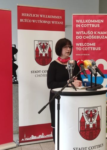 Coronavirus in Cottbu. Sozialdezernentin Maren Dieckmann berichtet über die Lage an den Schulen und informiert über weitere Maßnahmen
