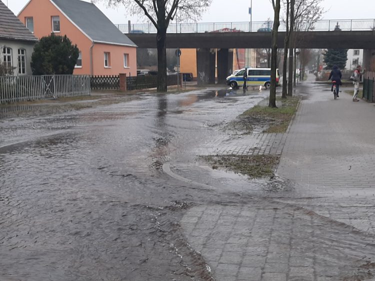 Großer Rohrbruch! Störung im Cottbuser Trinkwassernetz