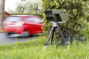 Blitzerwoche! Cottbus kontrolliert Tempo für mehr Sicherheit vor Kitas