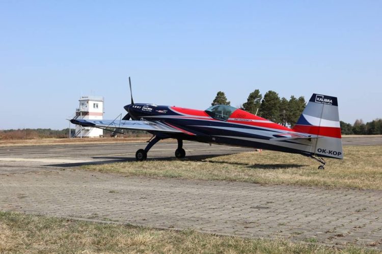 Internationale Kunstflugtage in Welzow