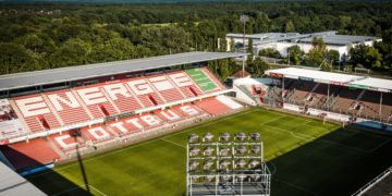 Fußball-WM Qualifikation in Cottbus: Frauen-Nationalmannschaft gegen Bulgarien
