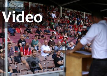 Energie Cottbus war kurz vor Insolvenz. Engelhardt im Anflug, neues Fantrikot