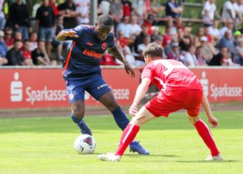 Energie Cottbus verpflichtet Malcolm Badu. Spieltage terminiert