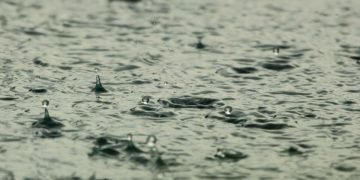 Lausitz: Warnung vor andauernden Starkregen. Überflutungen möglich!