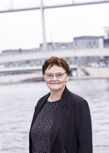 Karoline Wolf