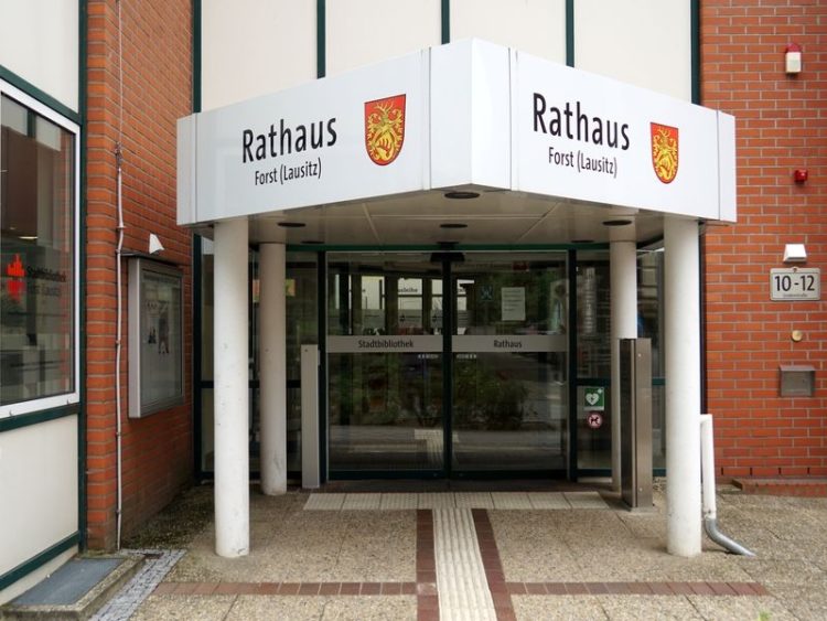 Rathaus Forst