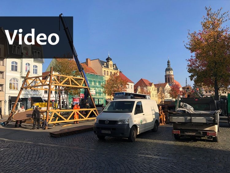 Thumbnail Weihnachtsmarkt Aufbau