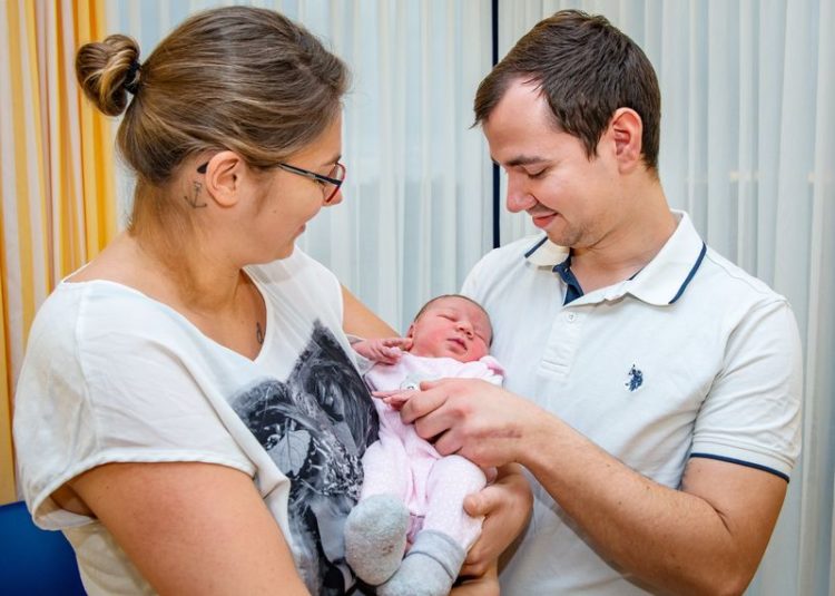 Neujahrsbaby im Elbe-Elster Klinikum