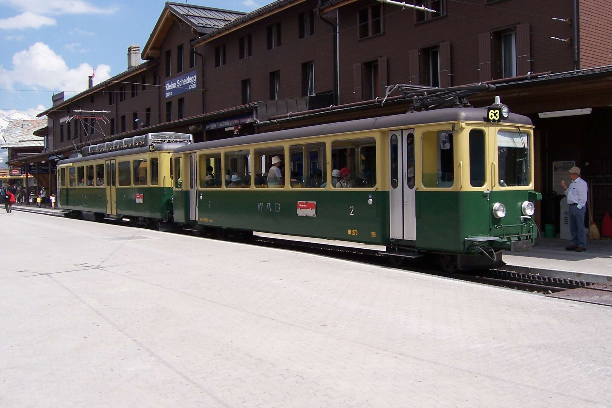 Neue Parkeisenbahnwaggons: Für Cottbuser Pyramiden statt Schweizer Berge